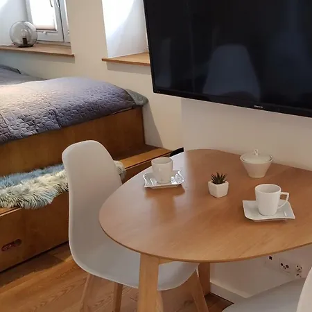 Apartament Lea شقة