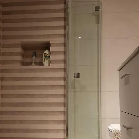 Apartament Lea *